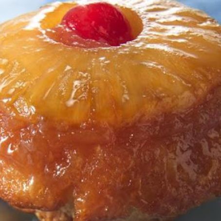 Little Pineapple Upside-Down Cakes